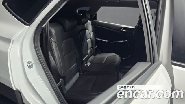 Hyundai Tucson Diesel 2.0 2WD Modern 2019 — фото 26