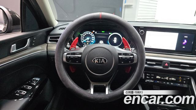 Kia K5 Hybrid (III) Signature 2021 — фото 13