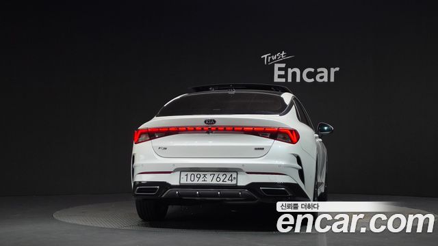 Kia K5 (III) 1.6 Turbo Signature 2020 — фото 4