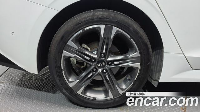 Kia K5 (III) 1.6 Turbo Signature 2020 — фото 5