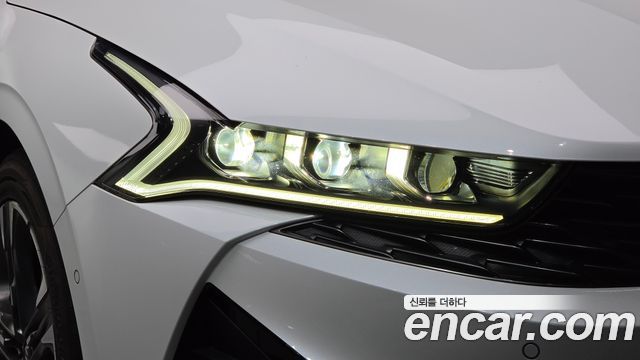 Kia K5 (III) 1.6 Turbo Signature 2020 — фото 22