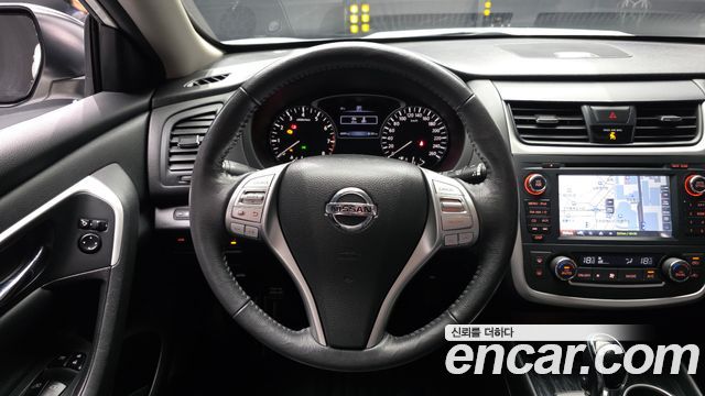 Nissan Altima 2.5 L33 2017 — фото 13
