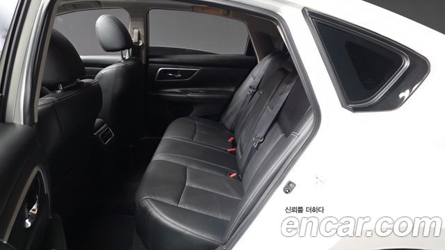 Nissan Altima 2.5 L33 2017 — фото 26