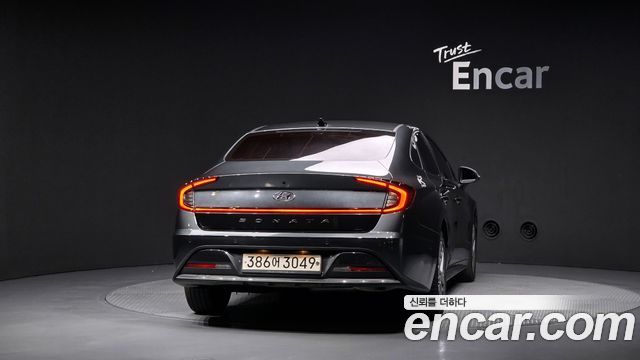 Hyundai Sonata (DN8) 2.0 Premium Family 2020 — фото 4
