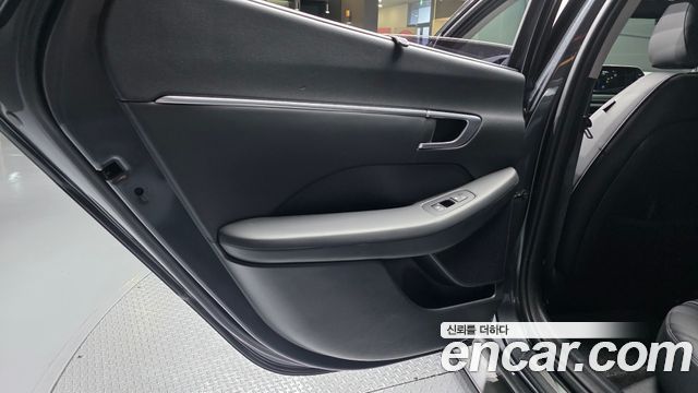 Hyundai Sonata (DN8) 2.0 Premium Family 2020 — фото 25