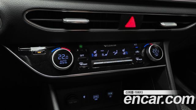 Hyundai Sonata (DN8) 2.0 Premium Family 2020 — фото 28