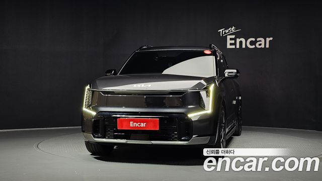 Kia EV9 Long Range 4WD GT Line 2024 — фото 3