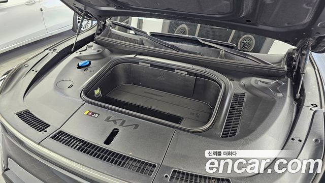 Kia EV9 Long Range 4WD GT Line 2024 — фото 6