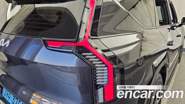 Kia EV9 Long Range 4WD GT Line 2024 — фото 23