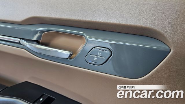 Kia EV9 Long Range 4WD GT Line 2024 — фото 28