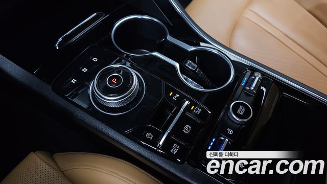 Kia K5 (III) 2.0 Noblesse 2022 — фото 9
