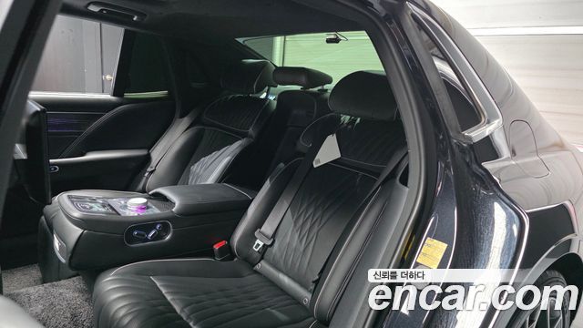 Genesis G90 (RS4) Gasoline 3.5 Turbo 2WD 2022 — фото 16