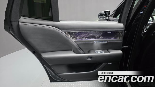 Genesis G90 (RS4) Gasoline 3.5 Turbo 2WD 2022 — фото 31
