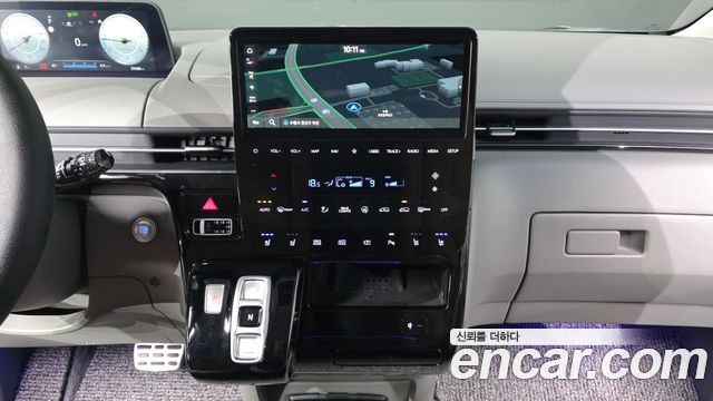 Hyundai Staria 4WD Lounge 9-Seater Inspiration 2024 — фото 13