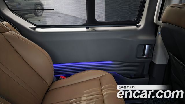 Hyundai Staria 4WD Lounge 9-Seater Inspiration 2024 — фото 25