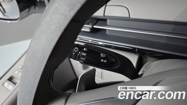 Hyundai Staria 4WD Lounge 9-Seater Inspiration 2024 — фото 29