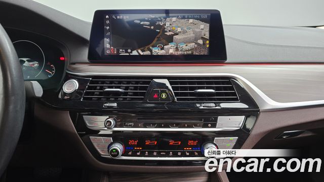 BMW 5 Series (G30) 520d Luxury Plus 2019 — фото 12