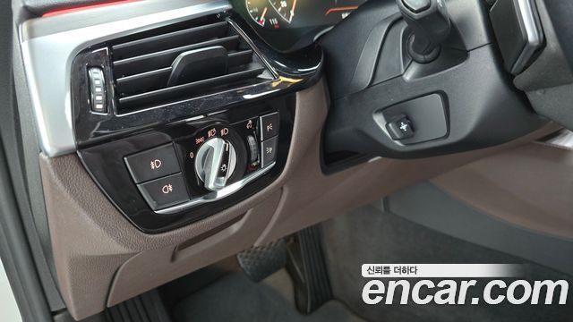 BMW 5 Series (G30) 520d Luxury Plus 2019 — фото 18