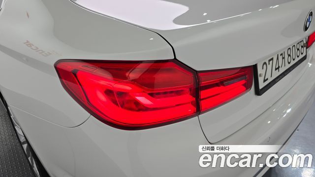 BMW 5 Series (G30) 520d Luxury Plus 2019 — фото 23