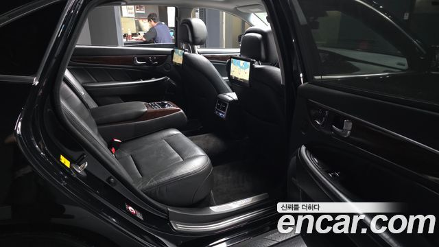 Hyundai Equus (New) VS380 Exclusive 2015 — фото 12