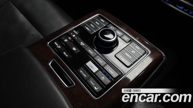 Hyundai Equus (New) VS380 Exclusive 2015 — фото 29