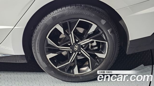 Hyundai Sonata The Edge (DN8) 2.0 LPG(Taxi) Mobility 2025 — фото 21