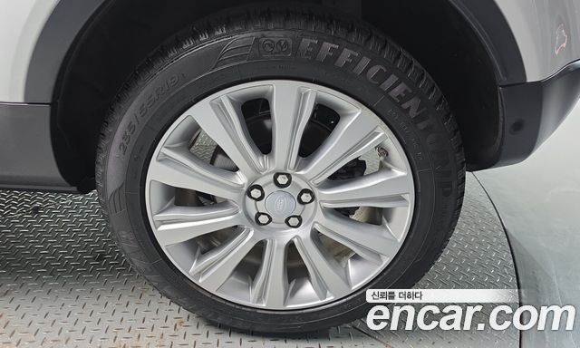 Land Rover Range Rover Evoque 2.0 TD4 HSE 2019 — фото 21