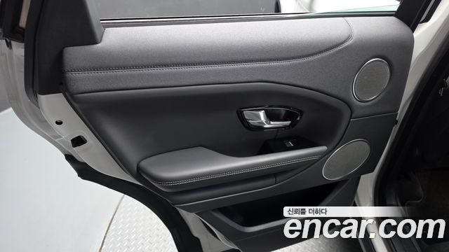 Land Rover Range Rover Evoque 2.0 TD4 HSE 2019 — фото 25