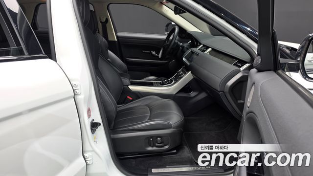 Land Rover Range Rover Evoque 2.0 TD4 HSE 2019 — фото 26
