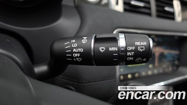 Land Rover Range Rover Evoque 2.0 TD4 HSE 2019 — фото 29