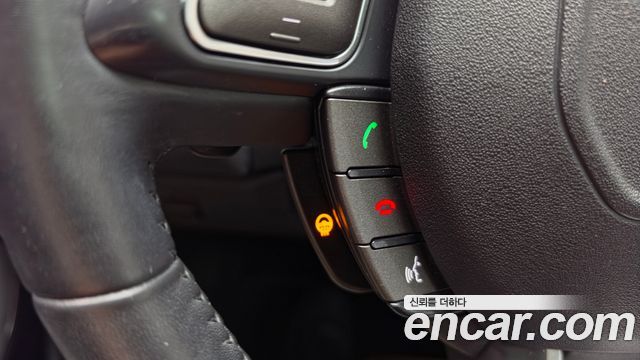 Land Rover Range Rover Evoque 2.0 TD4 HSE 2019 — фото 33