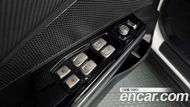 KG Mobility (SsangYong) Tivoli Armor VX 2WD 2018 — фото 28