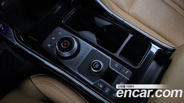 Kia Sorento (IV) HEV 1.6 2WD Noblesse 2023 — фото 9
