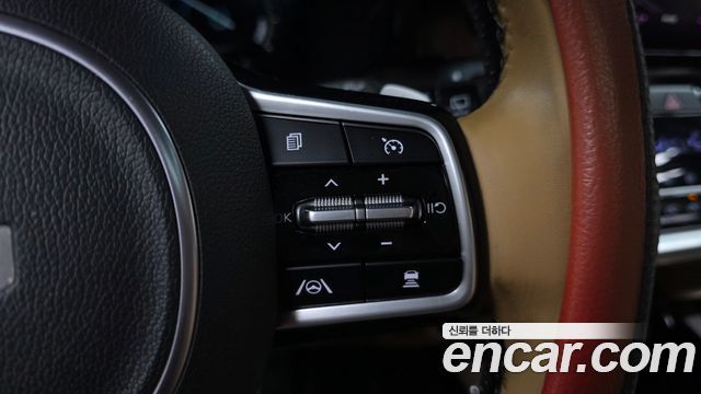Kia Sorento (IV) HEV 1.6 2WD Noblesse 2023 — фото 31