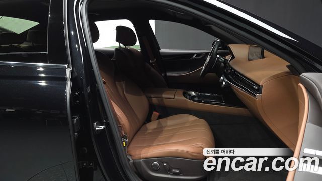 Genesis G80 (RG3) Gasoline 2.5 Turbo AWD 2022 — фото 11