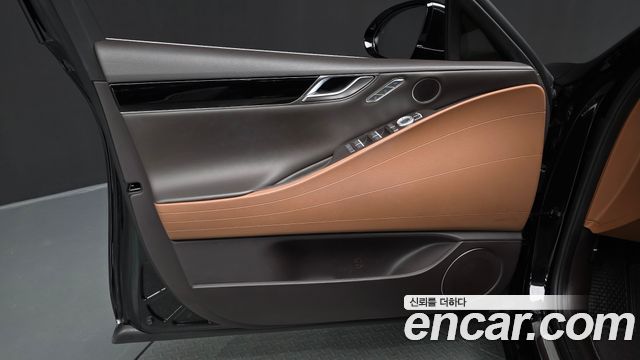 Genesis G80 (RG3) Gasoline 2.5 Turbo AWD 2022 — фото 24