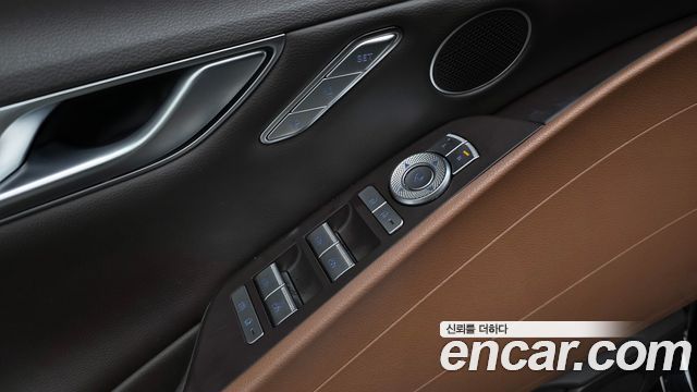 Genesis G80 (RG3) Gasoline 2.5 Turbo AWD 2022 — фото 30
