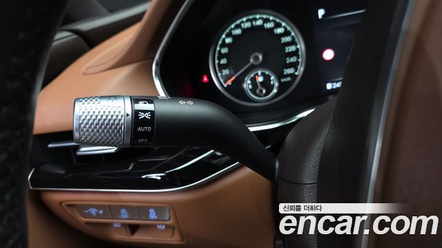 Genesis G80 (RG3) Gasoline 2.5 Turbo AWD 2022 — фото 33