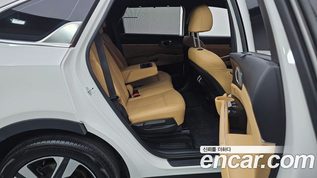 Kia Sorento (IV) HEV 1.6 2WD Noblesse 2023 — фото 12