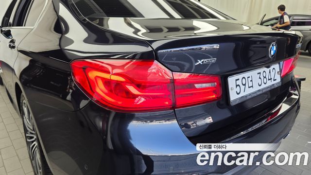BMW 5 Series (G30) 530i xDrive M Sport Package Plus 2018 — фото 29