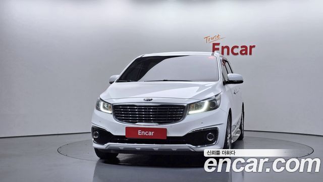 Kia Carnival 7-seater Limousine VIP 2017 — фото 3