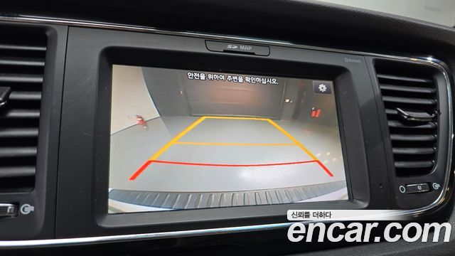 Kia Carnival 7-seater Limousine VIP 2017 — фото 14