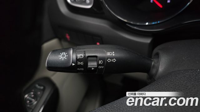 Kia Carnival 7-seater Limousine VIP 2017 — фото 18