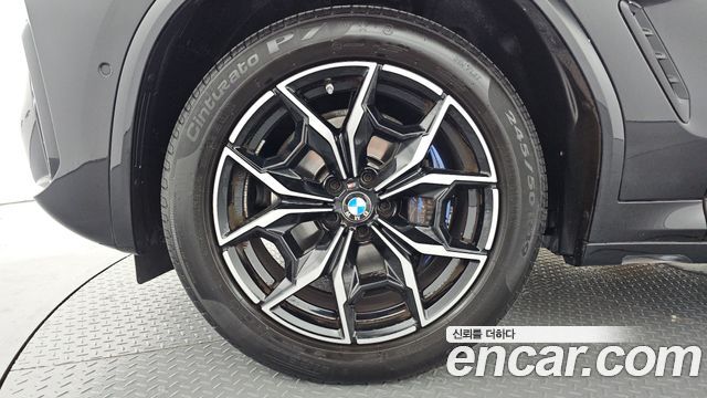 BMW X4 (G02) xDrive20i M Sport 2024 — фото 5