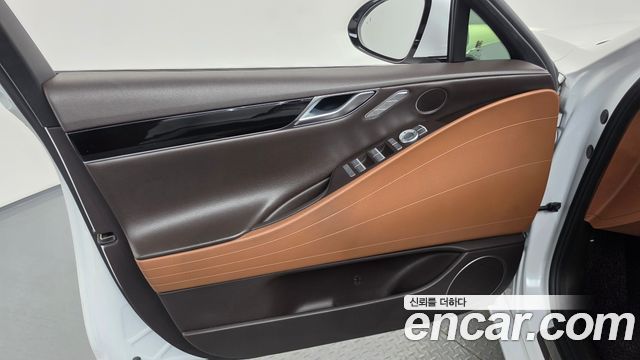 Genesis G80 (RG3) Gasoline 2.5 Turbo AWD 2021 — фото 24