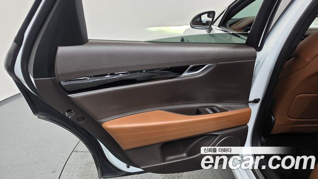 Genesis G80 (RG3) Gasoline 2.5 Turbo AWD 2021 — фото 25