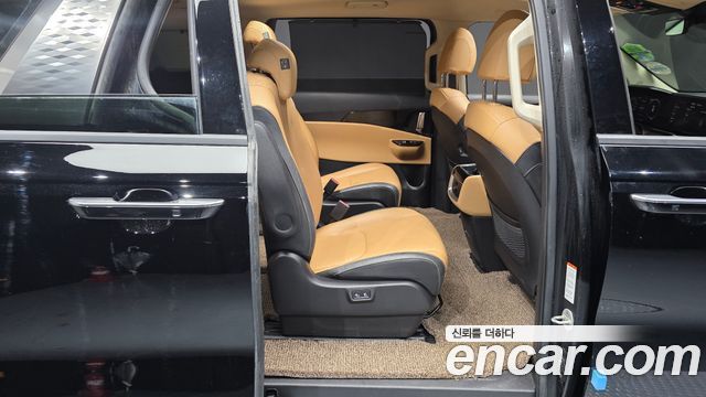 Kia Carnival (IV) Diesel 9-Seater Noblesse 2023 — фото 12