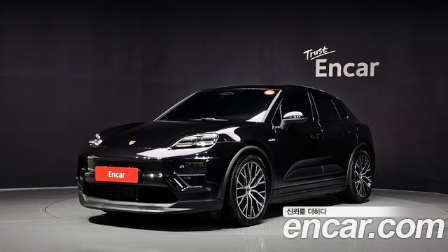 Porsche Macan EV 4S