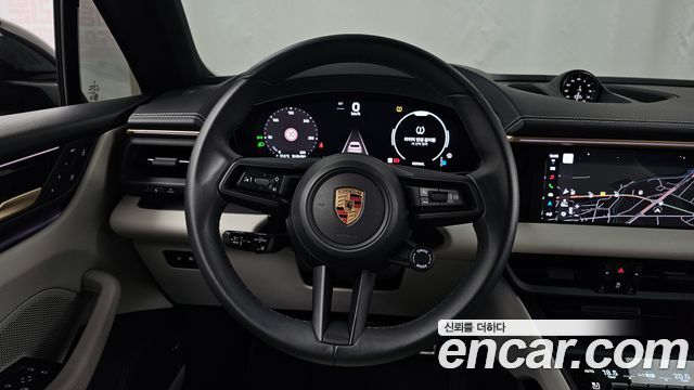 Porsche Macan EV 4S 2025 — фото 13