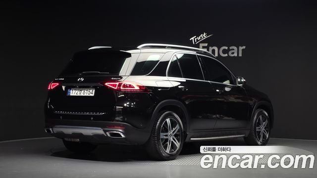 Mercedes-Benz GLE-Class (W167) GLE300d 4MATIC 2020 — фото 2